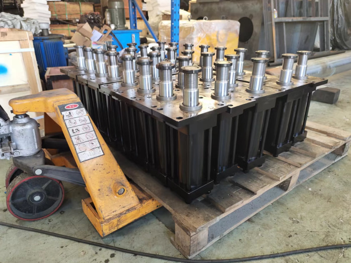 Cleanliness of hydraulic cylinder oil