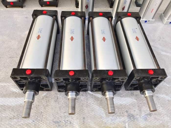 Installation and use of pneumatic components QGB QGA QGBII large cylinder