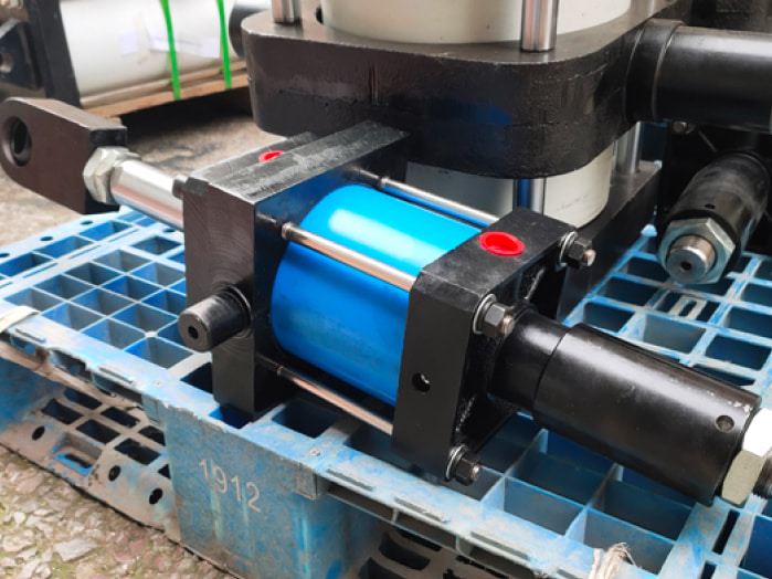 Metallurgical cylinders, coal mining equipment, cylinders for hot-rolled steel pipe equipment in rolling mills